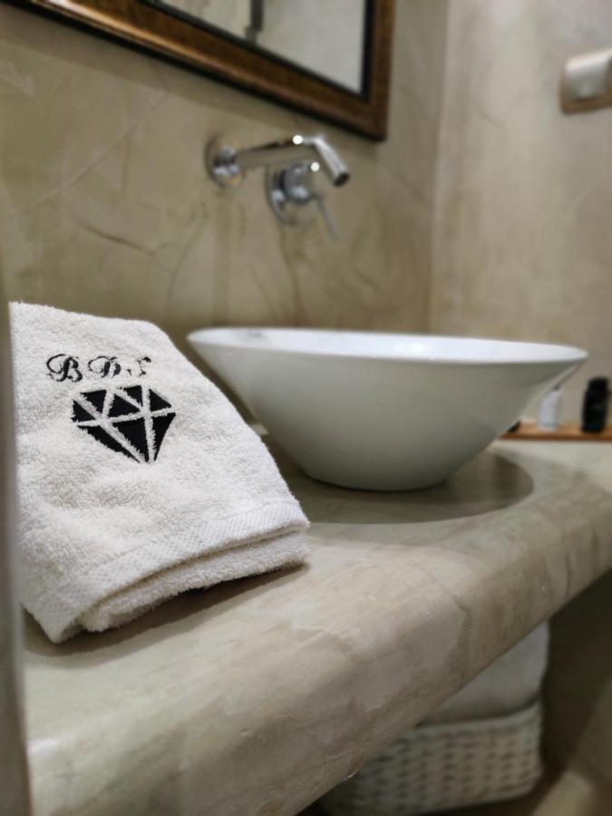 Black Diamond Suites (Adults Only) Akrotírion Eksteriør bilde