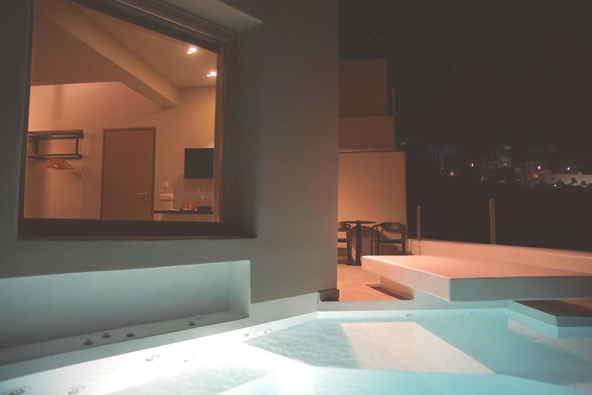 Black Diamond Suites (Adults Only) Akrotírion Eksteriør bilde
