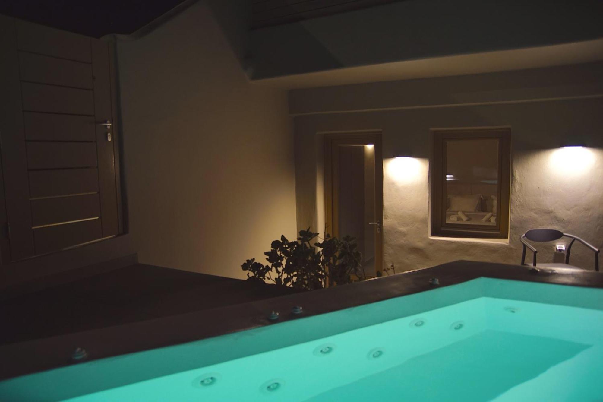 Black Diamond Suites (Adults Only) Akrotírion Eksteriør bilde
